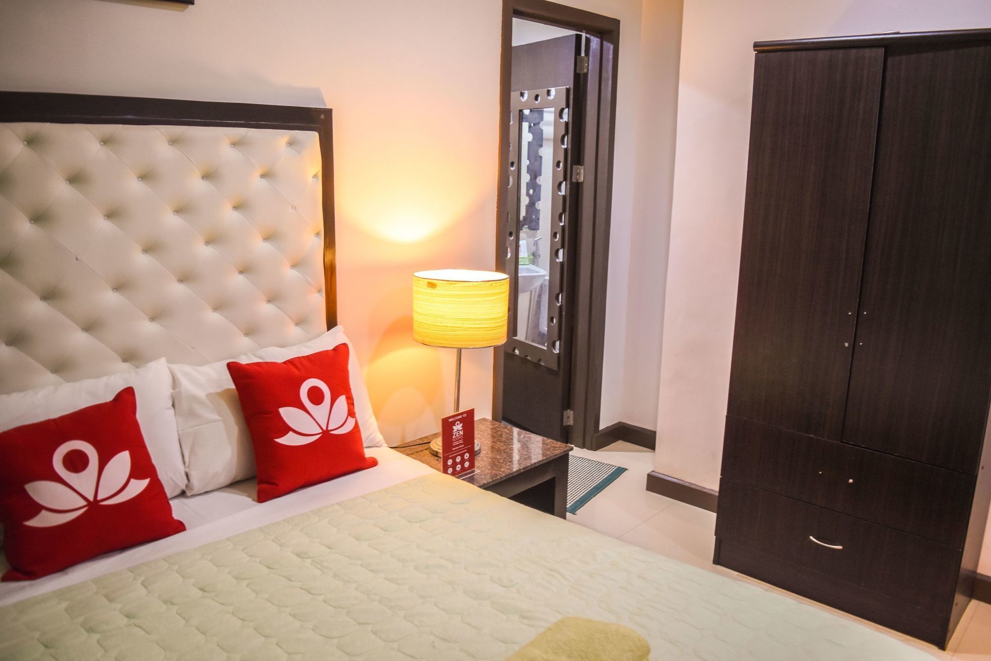 Zen Rooms Pryce Business Park Davao Exterior photo