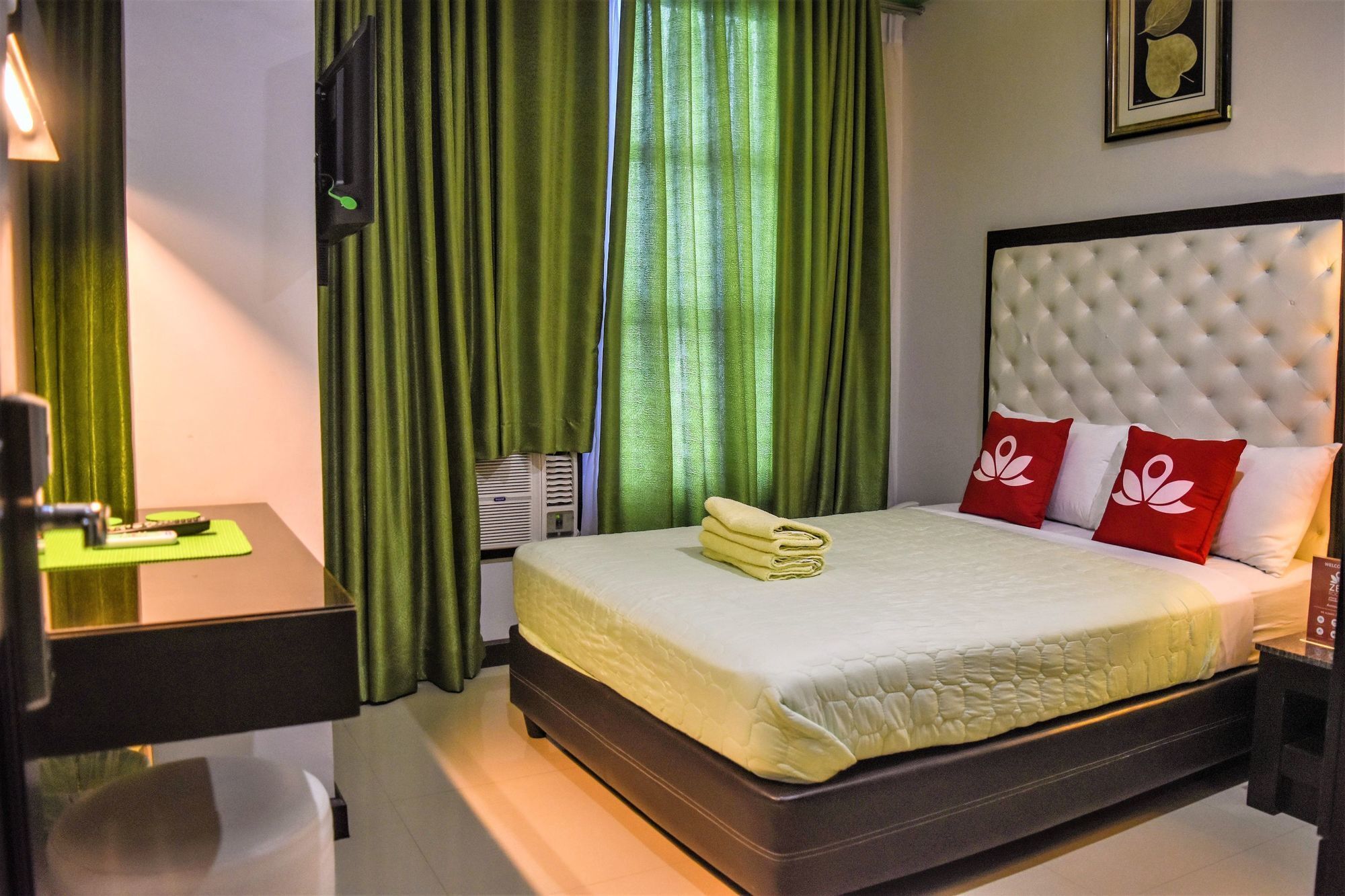 Zen Rooms Pryce Business Park Davao Exterior photo