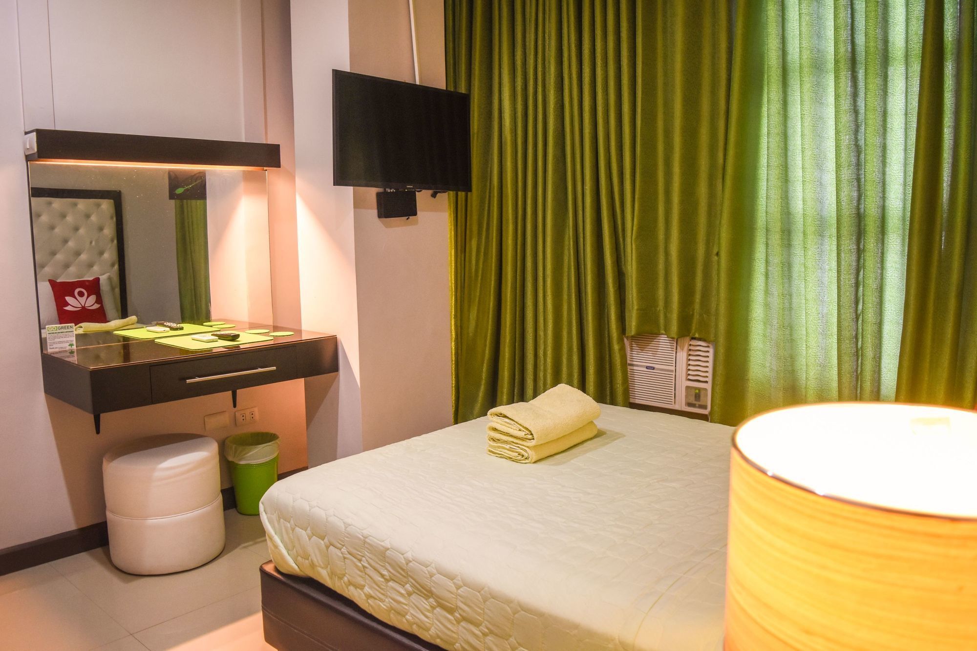Zen Rooms Pryce Business Park Davao Exterior photo